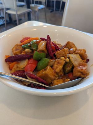 Kung Pow Tofu at Loving Hut - Barber Lane - Maybe closed in Milpitas
