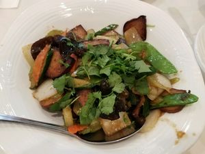 Garden stir fry with fungus and vegan ham at Loving Hut - Barber Lane - Maybe closed in Milpitas