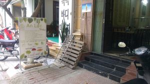 Sign at the front at An Lac in Bach Ninh