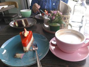 Müsli in anderer, sehr leckerer Form at Omas Backstube in Vienna