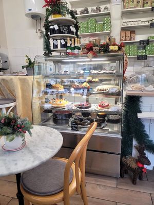  at Omas Backstube in Vienna