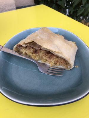 apple strudel   at Omas Backstube in Vienna
