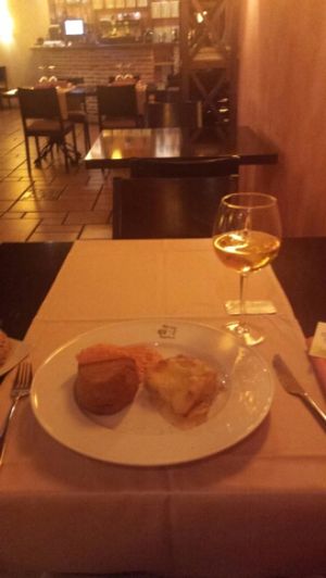 seitan cordon bleu at Madre Tierra in Toledo