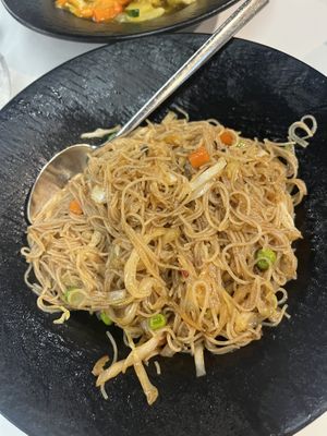 Chow mein   at Asian Peking in Bled