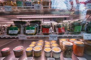 Pearl grab n go at Pixie Retreat - Pearl in Portland