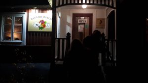 Outside at Mormors Bakeri in Karlshamn