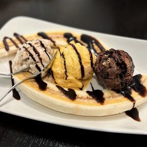 Bananen Split  at Loving Hut - Maria Kuhn Gasse in Vienna