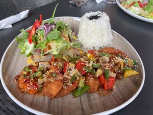Combo spicy Cha Cha  at Loving Hut - Maria Kuhn Gasse in Vienna