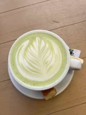 matcha Latte with oat milk   at ECHT in Bergen