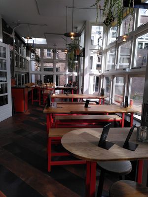 Indoor green house area at Brouwerij Troost - De Pijp in Amsterdam