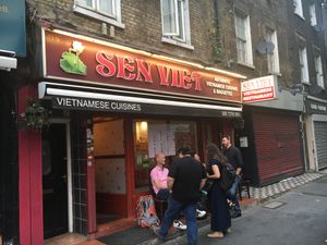 Entrance at Sen Viet in London