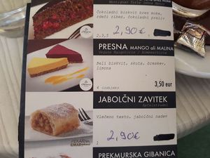 2 vegan cakes in the menu at Kavarna Astoria in Maribor