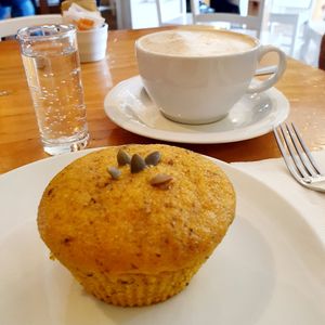 Vegan cappuccino and muffin at Daruma in Puerto Montt
