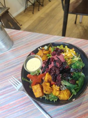  at Yummy Bowl in Brussels