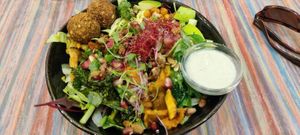 Holy bowl at Yummy Bowl in Brussels