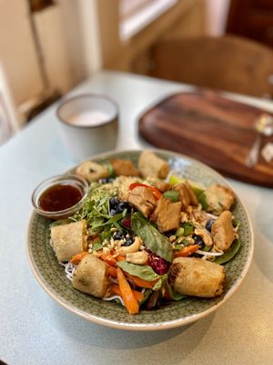 Street bowl  at Yummy Bowl in Brussels