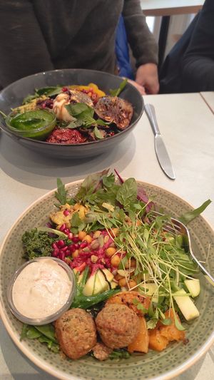  at Yummy Bowl in Brussels