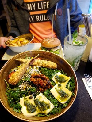 Salat mit Rucola at Hans im Glück in Heilbronn