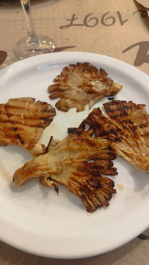 4 setas literal... D: at La Teya in Pola De Siero