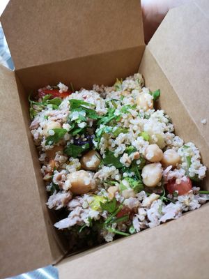 Sus cajas biodegradables at La Semilla in Tenerife