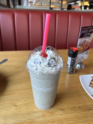 Minty grasshopper the reason I come. 🤤   at Silver Diner in Elkridge