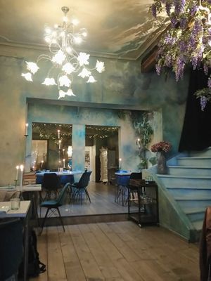 Beautiful decorated at Epiphany's Kitchen in Ghent