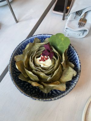 Flower power  at Epiphany's Kitchen in Ghent