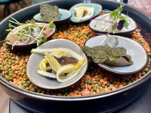 The Black Pearl - Vegan oesters van shiitake, gemarineerd op drie wijze, tartaar - dragon, Appel - ananas, Komkommer - Mirin at Epiphany's Kitchen in Ghent