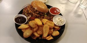 sloppy joe at Hummus Bar in Haifa