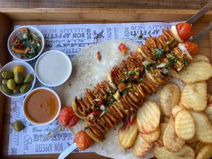 “Chicken” skewers (vegan) at Hummus Bar in Haifa