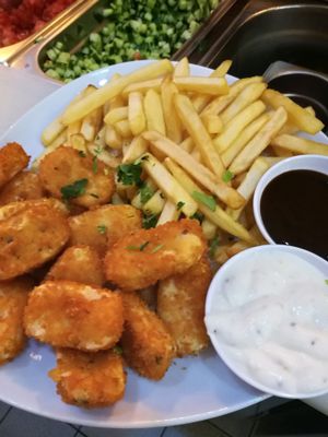 naguts with  chips  at Hummus Bar in Haifa