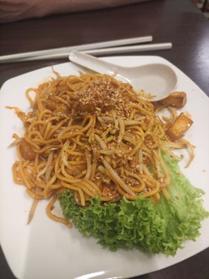Noodles at Tanny Vegetarian House in Penang