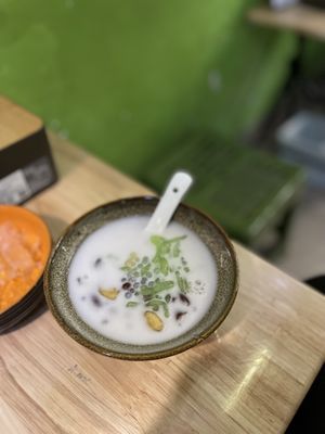 Always good #Veganuary at Little Bowl in Hanoi