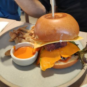 Vegan burger at Sister of Soul in Richmond