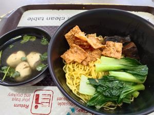 干捞面$5 at V4Vegetarian 無極齋 in West Singapore