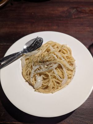 Spaghetti vegano tipo 'carbonara' at Gecko in Muang Ngoy