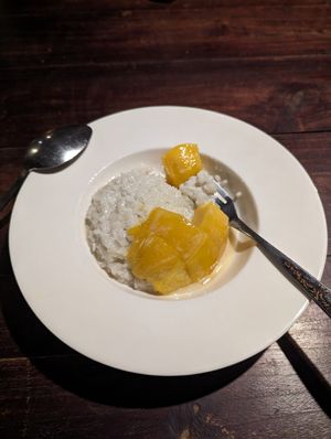 Mango sticky rice 👌 at Gecko in Muang Ngoy