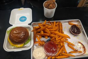 New York melt, Kentucky bites and sweet potato fries at The Vurger Co - Canary Wharf in East London