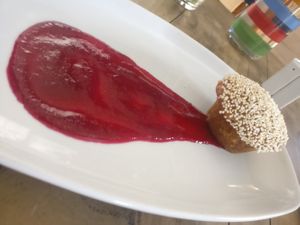Beetroot bread with amaranto at Orgánico in Merida
