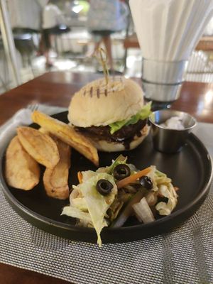 Vegan burger at Smooth Cafe in Moalboal