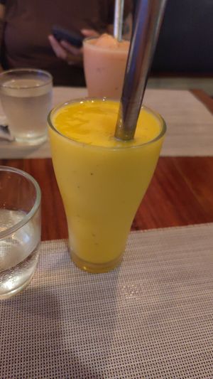 Mango Banana Juice at Smooth Cafe in Moalboal