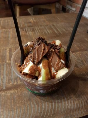 Nutella Acai Bowl at Nourish Pod in Christchurch