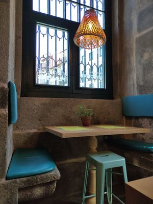 O local é muito acolhedor at Semente - Art - Coffee & Plant Based Food in Braga