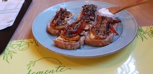 Bruschettas " Wanted fishes" at Semente - Art - Coffee & Plant Based Food in Braga