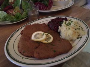 Wienerschnitzel with mashed potatoes and red cabbage. at Hinterhof in Los Angeles