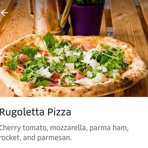 Pizza rugoletta  at Pizzeria Da Gennaro in Hove