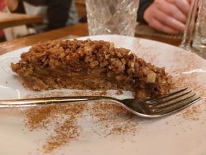 Tarte de maçã at Local in Lisbon