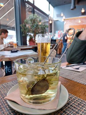 Chá de erva príncipe at Local in Lisbon