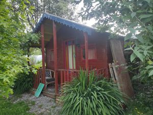 Hut at The Phoenix Vegetarian Restaurant & Accommodation in Castlemaine