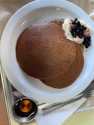 Vegan pancakes at Bob's Bake Shop in Paris